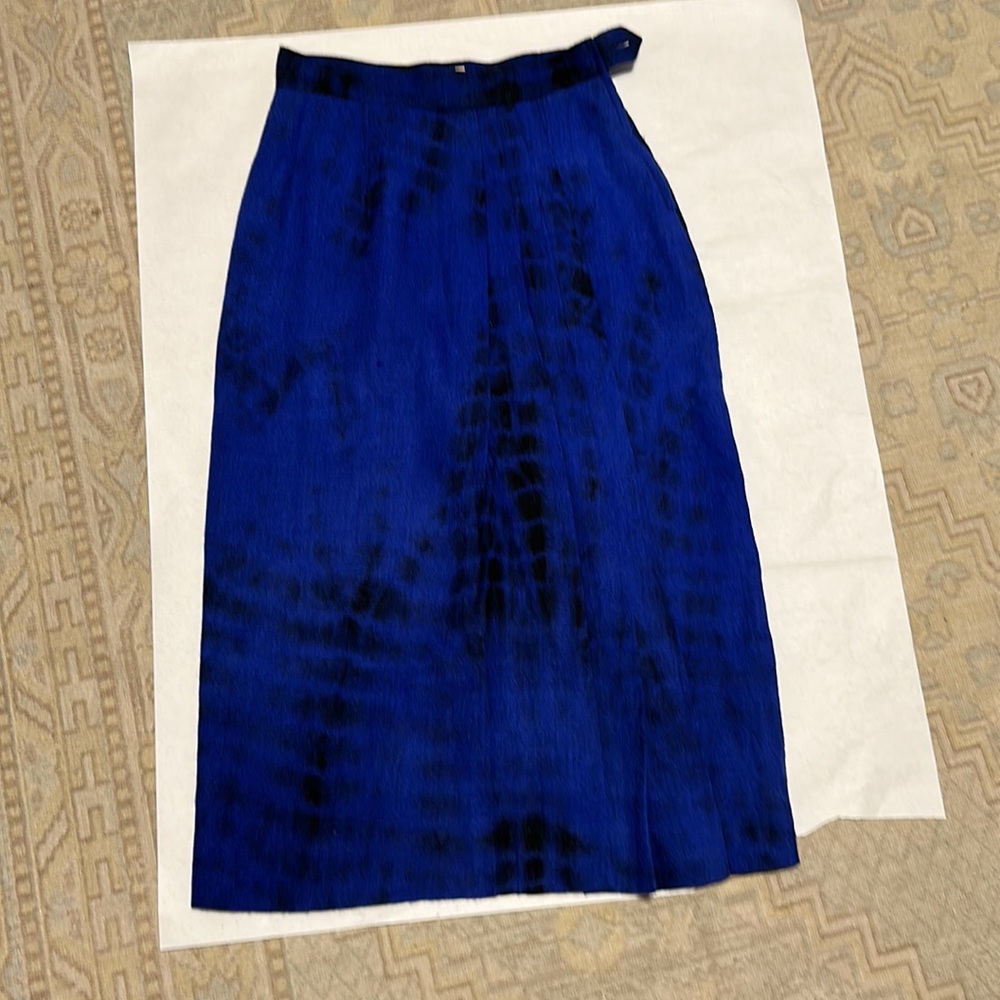 FUTURE OZBEK MADE IN ITALY WOMEN’S BLUE TIE DYE COLOR SKIRT SIZE 8